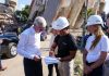 Secretario de Energía de EE. UU. e ingeniero Kit Miyamoto inspeccionan zonas afectadäs por sïsmos en La Guaira