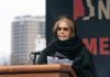 Muerë Gloria Steinem, la periodista que impulsó la segunda ola del feminismo en Estados Unidos