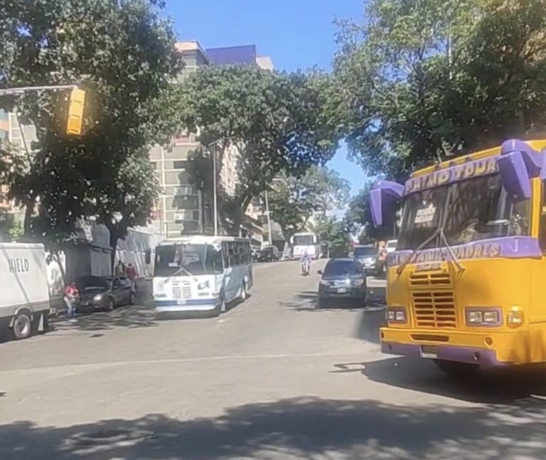 Exigen medidas de seguridad vial en la avenida Casanova tras reiterados accïdentes de tránsito (+ Video)