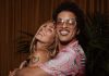 ¿Romance o estrategia? Karol G y Bruno Mars encienden las redes sociales tras la filtración de comprometedoras imágenes