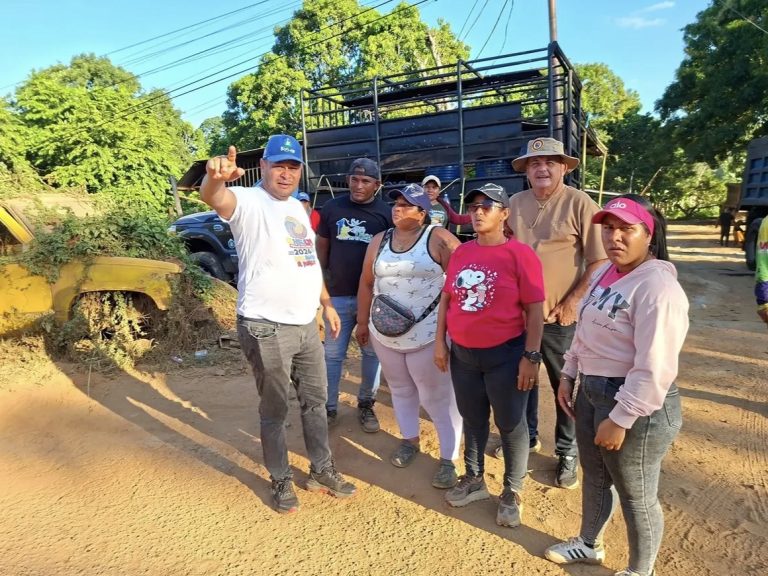 Avanza la transformación vial en la Troncal 10 con despliegue de asfaltado en el tramo El Callao – Tumeremo (+ Fotos)