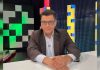 «Esta Noche»: El nuevo proyecto nocturno de Leonardo Villalobos que busca rescatar la televisión en vivo