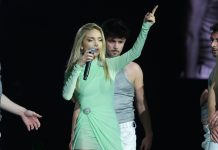 Ana Mena consolida su éxito estival como la primera gran figura de LOS40 Music Awards Santander