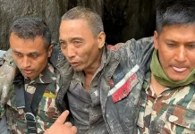 Rëscätän con vida a dos personas en Nepal tras permanecer 11 días atrapädas por las devastadoräs riadäs