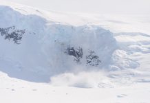 Alud de piedra y nieve azota la región montañosa de Kabardino-Balkaria en Rusia y deja un saldo de al menos dos alpinistas fallecidøs