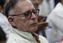 Francisco Arias Cardenas: “Tengo miedo de ser señalado como uno de los que destruyó el país”