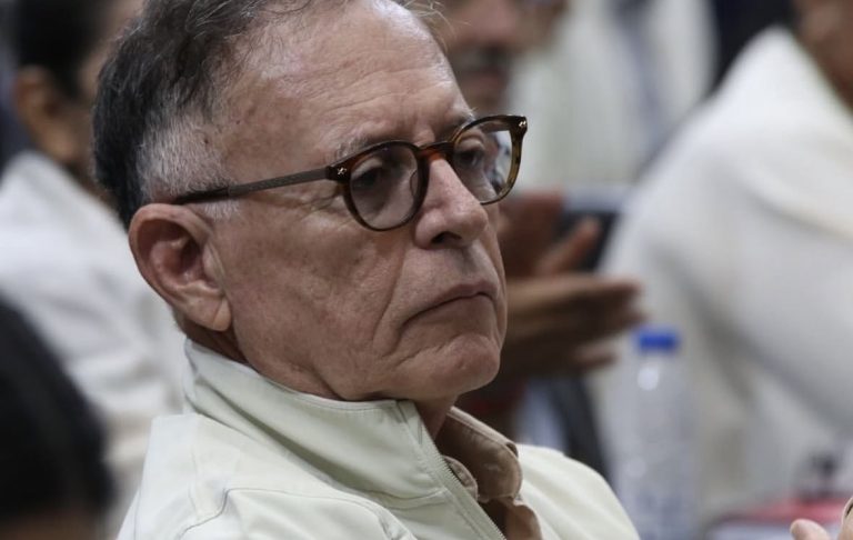 Francisco Arias Cardenas: “Tengo miedo de ser señalado como uno de los que destruyó el país”