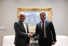 Canciller Félix Plasencia sostiene un encuentro oficial con el primer ministro Godwin Friday para impulsar la agenda bilateral