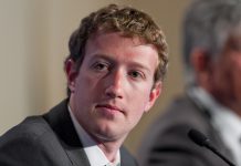 Mark Zuckerberg presenta el ‘Meta Charm’, un dispositivo portátil con IA y renueva sus gafas inteligentes