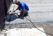 Plan Techo Comunal beneficia a 450 familias mediante trabajos de impermeabilización en la parroquia Altos de los Godos