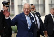 El rey Carlos III ratifica que el príncipe Enrique y Meghan Markle se mantienen excluidos de la familia real