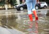 Devastadøräs inundaciones afectän 15 distritos del estado de Bihar en la India y dejan decenas de víctimäs