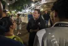 Alcaldía de Chacao realiza encendido especial en la Plaza Francia para conmemorar la independencia de México y agradecer su apoyo tras los sismøs (+ Fotos)