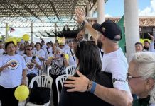 Alonzo Yanny en juramentación de adultos mayores: «Nuestros abuelos no son descartables, son vanguardia, historia y patria» (+ Fotos)