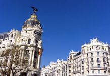 El sector educativo de Madrid se moviliza este domingo en vísperas de una huelga de tres días