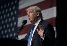 Trump advierte que arrestadøs en Reino Unido pretendían causar «grandes dañøs» a base con tropas de EE.UU.