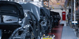 Irán impulsa su industria automotriz con el desarrollo nacional de unidades de control de motor