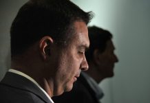 Policía Federal de Brasil investiga la presunta salida de Flávio Bolsonaro hacia Estados Unidos tras orden del Supremo Tribunal