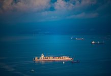 Irán advierte que el estrecho de Ormuz no será seguro mientras Estados Unidos mantenga acciones de bloqueø naval