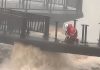 Desmontan pasarelas en las Cataratas del Iguazú lado de Brasil ante crecida del caudâl del río (+ Video)