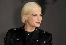 Arrestän a la actriz Selma Blair tras altercadø durante un vuelo comercial en Estados Unidos