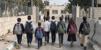 UNICEF alertä que unos 830.000 niños enfrentan gravê riesgø al iniciar el año escolar en Cisjordania y Jerusalén Este