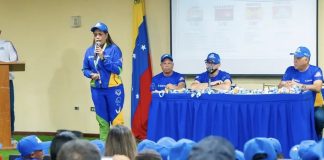 Abanderan a la delegación del estado Bolívar que competirá en los IV Juegos Deportivos Nacionales Comunales 2026