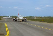 Colombia activa plan de contingenciâ aeroportuaria en siete ciudades tras el terremotö de magnitud 7,7 en Panamá