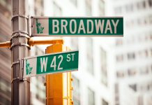 El musical sobre la vida de Dolly Parton completa su elenco y fija su estreno en Broadway