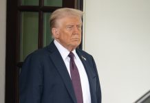 Presidente Donald Trump abre la puerta a eliminar el arancel de las exportaciones de Colombia