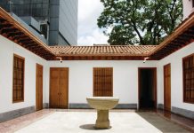 Iniciarán trabajos de rehabilitación integral en la Casa Natal de Simón Bolívar para reparar afectacionës tras el reciente sismö