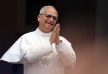 Papa León XIV evoluciona favorablemente tras su cirugía programada en Roma