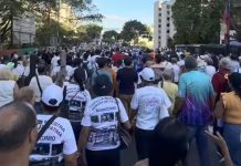 Miles de feligreses recorrieron el centro histórico de Caracas en honor a José Gregorio Hernández y la Madre Carmen Rendiles