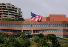 Embajada de EE. UU. en Caracas confirma el retorno de la totalidad de su personal a Valle Arriba