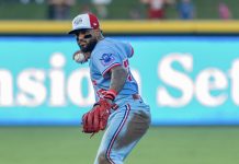 Keyber Rodríguez confirma que la niña impactada por un foul en la LVBP está fuera de peligrö