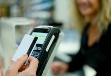 Mastercard impulsa en Venezuela la transición de tarjetas Maestro a débito con pago sin contacto