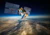 Astronautas de la NASA y la CSA inician una caminata espacial de casi siete horas para instalar un nuevo panel solar
