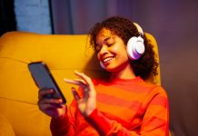 Spotify planea lanzar en 2027 un complemento de pago con inteligencia artificial para remezclar canciones