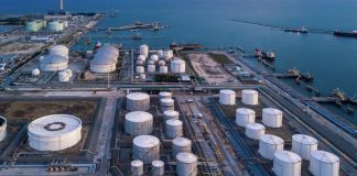 Estados Unidos dispondrá de 40 millonês de barriles de su reserva de petróleo para estabilizar el mercado global energético
