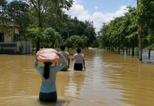 Fenómeno de El Niño compromete la educación de 110.000 estudiantes en Ecuador