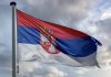 Serbia vota en elecciones parlamentarias anticipadas con alta participación y ligera tensión