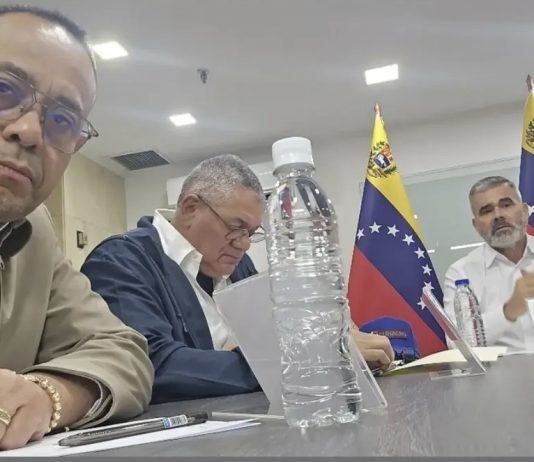 Gobernador Primitivo Cedeño coordina alianzas agrícolas y de alimentación en Caracas