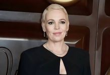 La actriz británica Olivia Colman debuta como modelo en la Semana de la Moda de París
